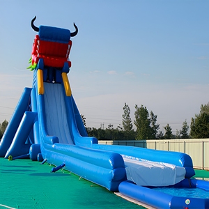 สวนสนุกเป่าลมกลางแจ้งสำหรับใช้บนบกและในน้ำ พร้อมสระว่ายน้ำ วัสดุ PVC รับน้ำหนักได้ 100-500 กก. รองรับผู้โดยสารมากกว่า 10 คน - Product Image 1