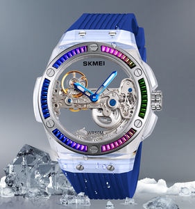 Reloj mecánico SKMEI M032 para hombre con caja de PC transparente y banda de silicona resistente al agua movimiento automático espejo de cristal - Product Image 5