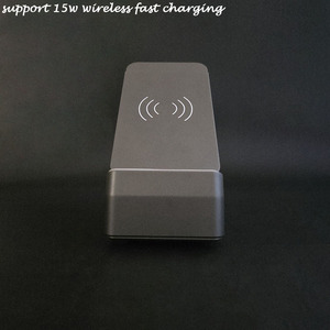 Soporte magnético multifuncional plegable de viaje universal actualizado 72W <span class=keywords><strong>7</strong></span> en 1 cargadores inalámbricos - Product Image 2