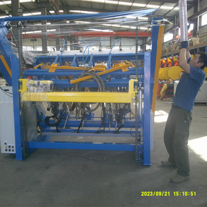 Machine à palettes en bois automatique ZPW avec une puissance de 18 kW, fonctionnement facile, garantie de 2 ans pour le travail du bois - Product Image 3