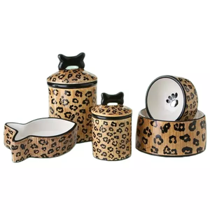 Prato para animais de estimação estampado de leopardo, tigela cerâmica pintada à mão - Product Image 6