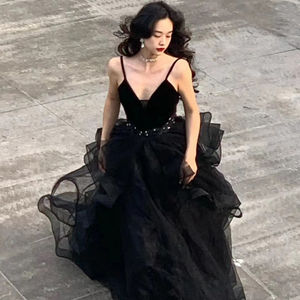 المرأة الصيف الأسود مزاجه الحمالات حزب أنيقة حفلة موسيقية فساتين السهرة - Product Image 2