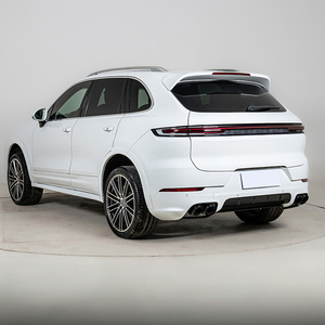 Amélioration de la carrosserie de voiture 2015-2017 : design sportif, pare-chocs avant, phares LED, passages de roues, jupes latérales, garde-boue, hayon, pare-chocs arrière - Product Image 5
