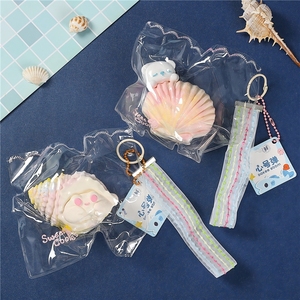 Juguetes antiestrés de peluche de levadura lenta para apretar - Unisex para todas las edades - Product Image 6