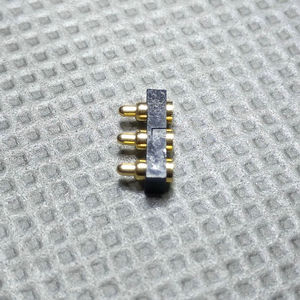 <strong>90</strong> <strong>Degree</strong> Spring Loaded <strong>Pogo</strong> <strong>Pins</strong> <strong>Connector</strong> with Right Angle - Product Image 5