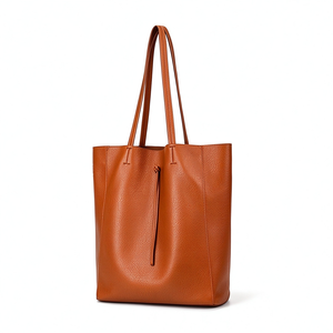 Bolsos de Mano Negros Clásicos Grandes Personalizados de Moda 2025, Bolsa de Compras para Mujer, Bolsa de Mano Femenina de Fin de Semana, Bolsa de Cuero PU con Borlas - Product Image 2