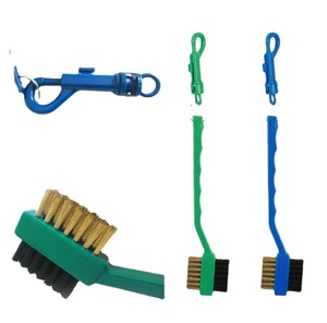 Bộ Dụng Cụ Vệ Sinh Đầu Gậy Golf Mini Hai Mặt Bằng Đồng Thau + Nylon Kèm Móc Treo Phụ Kiện Chơi Gôn Đạo Cụ - Product Image 2