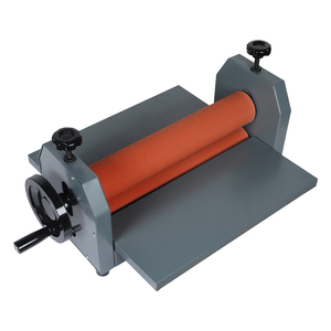 Máy cán màng lạnh thủ công tiện lợi TK390, có khả năng gấp và mở rộng chiều rộng cán màng lạnh lên đến 390mm, thích hợp cho văn phòng. - Product Image 1