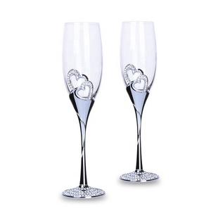 Flûtes à <span class=keywords><strong>champagne</strong></span> personnalisées en cristal avec pied en métal diamanté, verres à vin personnalisés avec gravure pour un usage domestique, cadeaux - Product Image 1