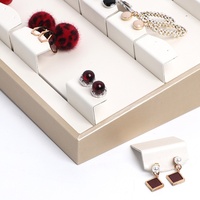 Présentoir de bijoux vertical en PU haut de gamme cadre en or anneaux boucles d'oreilles colliers pendentifs plateaux de support pour compteur de bijoux