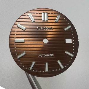 Montre de luxe à mouvement mécanique NH35 avec cadran métallique de 30,5 mm, accessoires et cadran PP adaptés - Product Image 6