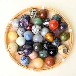 Vente en gros de boules de cristal polies pour la guérison, mini sphères d'améthyste et de quartz rose pour la décoration - Product Image 1
