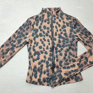Set Tre Pezzi Loungewear da <span class=keywords><strong>Donna</strong></span> con Stampa Leopardata Personalizzabile: Giacca in Cotone <span class=keywords><strong>a</strong></span> <span class=keywords><strong>Costine</strong></span>, Top <span class=keywords><strong>a</strong></span> Tubino e <span class=keywords><strong>Pantaloni</strong></span> <span class=keywords><strong>a</strong></span> Zampa in Jersey per l'Autunno - Product Image 6
