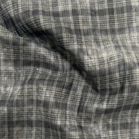 Fournisseur chinois en gros de tissu à carreaux 86 g/m², largeur 140 cm, tissu en polyester et coton teint en fil pour chemises d'hommes