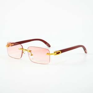 Lunettes de soleil carrées rétro en bois avec logo personnalisé 2025, monture fine, protection UV400, branches en bois sans monture, pour hommes et femmes - Product Image 6