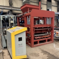 Machine à pavés automatique hydraulique QT5-15 pour les marchés africains