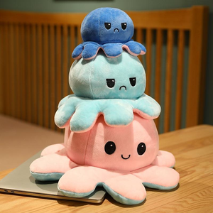 Peluche Pieuvre Réversible Kawaii en Gros, Super Douce avec Rembourrage en Coton PP pour Anniversaire ou Soulagement du Stress - Product Image 4