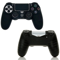 Coque de protection en silicone Finera pour manette de jeu et contrôleur - Rouge/Bleu/Vert