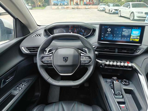 SUV compact d'<span class=keywords><strong>occasion</strong></span> à prix avantageux, Dongfeng Peugeot <span class=keywords><strong>5008</strong></span> 1.8T 211PS édition luxe 2023, voiture à <span class=keywords><strong>essence</strong></span> d'<span class=keywords><strong>occasion</strong></span> - Product Image 6