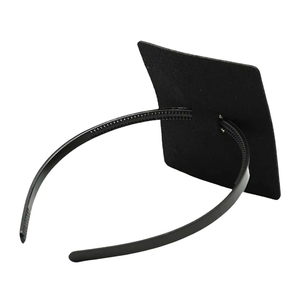 LM25295 - Accesorio para la gorra de graduación LM: Diadema anticaída para fijar el cabello, Clase de 2025 - Product Image 4