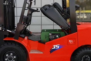 รถบรรทุกโรงพยาบาล K2 3.5 ตัน รุ่นพิเศษสำหรับโรงงานอาหาร พร้อมใบรับรอง CE - Product Image 4