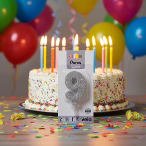 Vela de Cumpleaños con Número 9 y Purpurina Plateada, 6 cm, de Party Love - Product Image 3