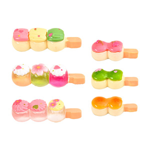 Brochettes miniatures de fleurs de <span class=keywords><strong>cerisier</strong></span> de style <span class=keywords><strong>japonais</strong></span>, accessoires de jouets pour maisons de poupées, décorations de jeu d'imitation et ornements de bureau - Product Image 4