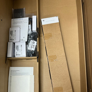 ที่จัดเก็บ ME424 Dell PowerVault Dell me424 1.92T SAS 24GB SSD คอนโทรลเลอร์แบบคู่24x2.5 "อ่าวไดรฟ์12GB SAS - Product Image 5