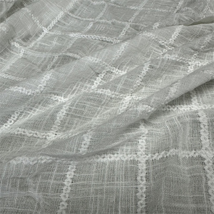 <span class=keywords><strong>Tela</strong></span> bordada con patrón de <span class=keywords><strong>cuadros</strong></span> de algodón 100% para ropa, nuevo producto de moda exquisita, de moda, para ropa - Product Image 5