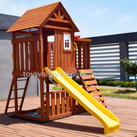 Maison de jeu classique en bois à double étage avec toboggan télescopique et bac à sable lumineux pour bébés de 4-6 mois et 7-9 mois Shandong