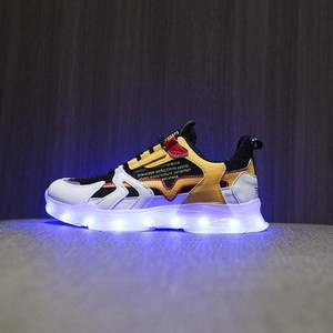 <span class=keywords><strong>Scarpe</strong></span> luminose a sette colori a ricarica impermeabile <span class=keywords><strong>per</strong></span> uomo <span class=keywords><strong>donna</strong></span> <span class=keywords><strong>scarpe</strong></span> sportive da corsa Casual luminose a ricarica rapida - Product Image 6