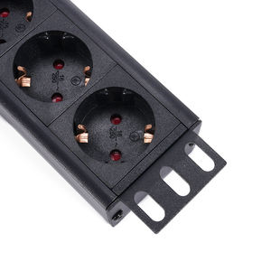 Alemania IT Data Center Server Rack con unidad de distribución de energía de <span class=keywords><strong>8</strong></span> vías - Product Image 3