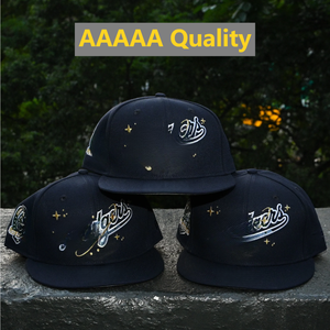 Nuevas Gorras Ajustadas de Visera Plana New Era Originales, Gorras de Béisbol de 5 Paneles con Visera Curva y Cierre a Presión - Product Image 1