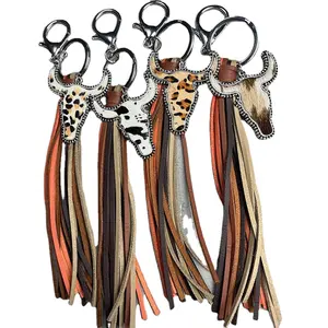 Boho Cowboy Bulls Head Key Rings for Women Gift Bag Hanging Bag Pendant Accessories PU Leather Tassels Keychain