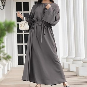 Abaya de prière en polyester à prix abordable |   Burqa simple une pièce à enfiler, vente en gros pour les détaillants - Product Image 2