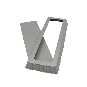 Plaque rectangulaire 36 x 12 cm avec fond amovible, revêtement antiadhésif pour la cuisson des pizzas, des tartes et des pâtisseries - Product Image 5