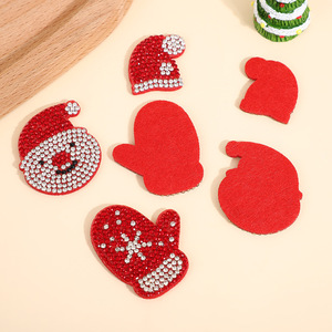 Série Criativa de Natal: Desenhos de Strass Termocolantes, <span class=keywords><strong>Patches</strong></span> de Chapéu de Papai Noel em Desenho Animado, Clássicos da China para Vestuário DIY - Product Image 2