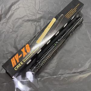 Torcia KT-X8 in Lega di Alluminio Ricaricabile a Luce Bianca, Ideale per il Ritorno a Scuola e le Cerimonie di Laurea - Product Image 1