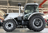 Tracteur agricole HANYE 160 CV Diesel 4x4, moteur Yunnei, cabine climatisée, distributeur hydraulique multidirectionnel, haute productivité, longue durée de vie