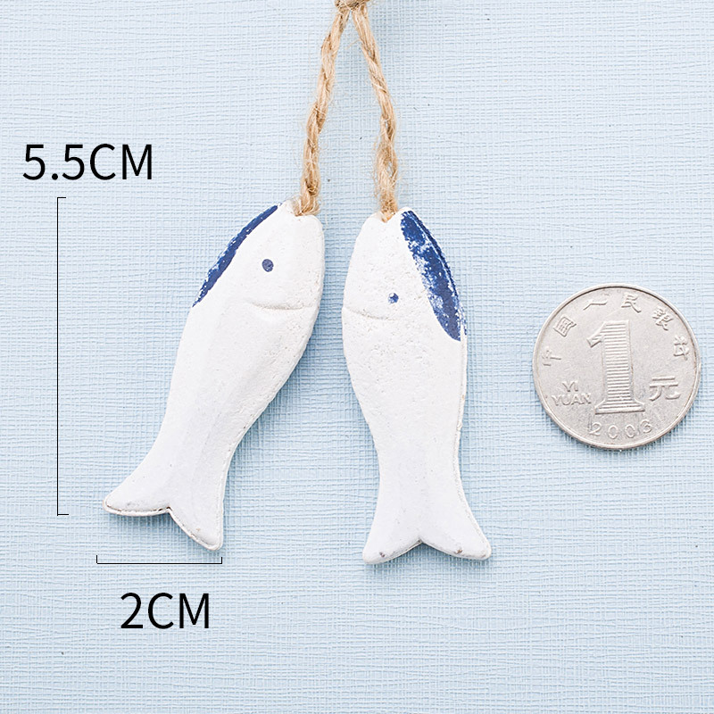 Pendentif corde petit poisson
