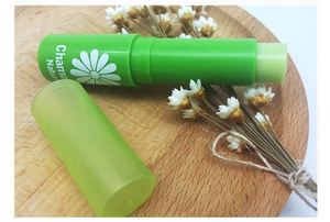 ลิปบาล์มบำรุงริมฝีปากจากธรรมชาติ คาโมไมล์ ลิปบาล์มบำรุงริมฝีปากจากธรรมชาติ คาโมไมล์ ลิปบาล์มบำรุงริมฝีปากจากธรรมชาติ คาโมไมล์ - Product Image 5