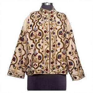 Veste bomber courte matelassée d'hiver en velours tissé à la main, vintage, Suzani, écologique, 100% coton, style bohème - Product Image 1