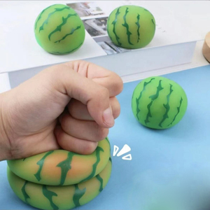 Pelota Antiestrés de Sandía de Simulación de Fruta de Rebote Lento, Juguete de Compresión para Niños de 5 a 7 Años, ¡Venta Caliente! - Product Image 3