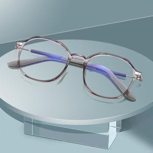 Nueva Montura de Gafas Rectangulares Ultraligeras TR90, Anti Luz Azul, Gafas de Computadora para Mujer, Montura Completa, Lentes de PC, Origen Taizhou - Product Image 3