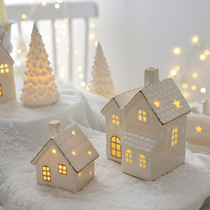 <span class=keywords><strong>Luces</strong></span> Navideñas de Cerámica Blanca con Forma de Casa, Decoración Navideña, Luz LED, Funciona con <span class=keywords><strong>Pilas</strong></span>, Luz Blanca Cálida - Product Image 1