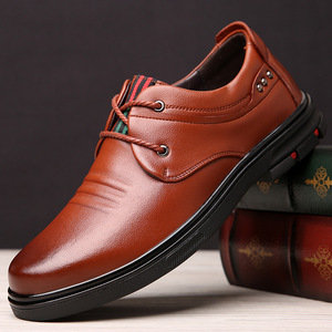 Men's Leather Loafers Round Toe Slip-On Anti-Slip <b>Rubber</b> Sole Faux Fur Lining Autumn Solid Color Casual Shoes - Product Image 4