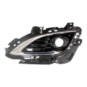 Cubierta de faro antiniebla para Hyundai Elantra 2016, embellecedor de luz delantera, material de PC, fijación con tornillos - Product Image 1