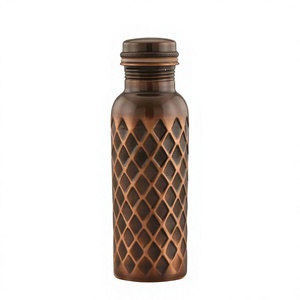 Copper Water <b>Bottle</b> <b>with</b> Diamond Pattern Design Luxury Style Portable Travel Drinkware Large Capacity Eco-Friendly Straw Lid - Product Image 1