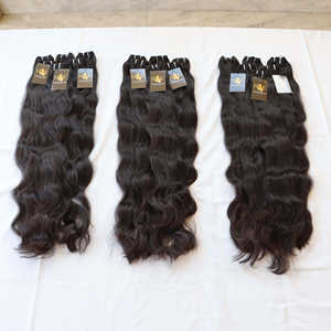 Extensión de cabello humano de templo indio natural, paquete ondulado sin procesar alineado de cutícula de visón crudo de onda profunda suelta - Product Image 1