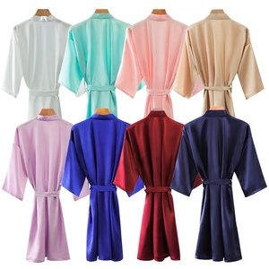 Robes <span class=keywords><strong>de</strong></span> demoiselle d'honneur vêtements <span class=keywords><strong>de</strong></span> nuit pour femmes Robes soie <span class=keywords><strong>De</strong></span> Marie Courte En Satin Robe <span class=keywords><strong>de</strong></span> nuit Satin mariée - Product Image 2